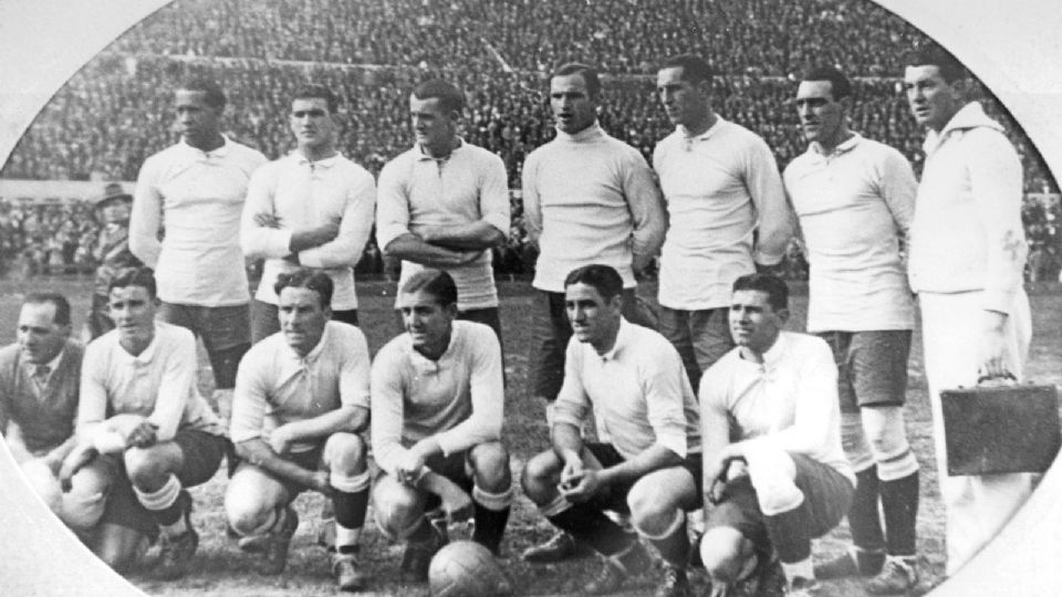 Selección uruguaya de fútbol, quien conquistó la primera Copa Mundial de la FIFA en 1930.