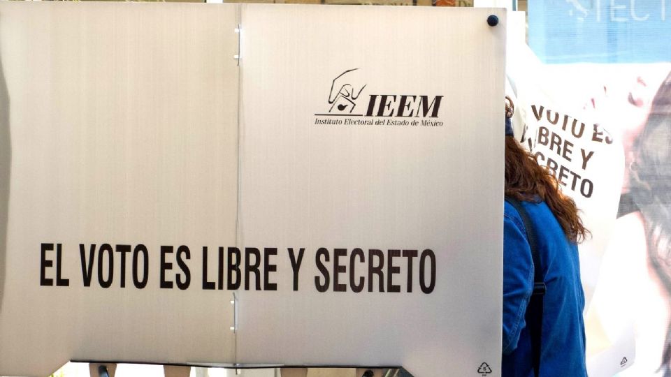 El siguiente año estarán en disputa 41 diputaciones federales en el Estado de México.