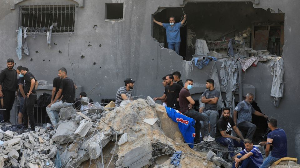 El jefe de derechos humanos de la ONU dice que la enfermedad y el hambre son 'inevitables' en Gaza.
