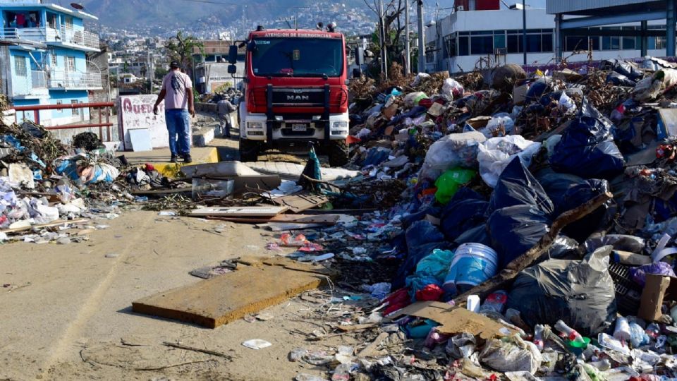 La gente de Acapulco sigue pidiendo ayuda.