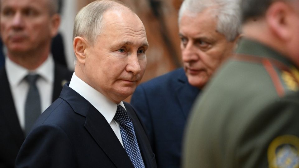 El presidente de Rusia, Vladimir Putin en el Consejo de Seguridad Colectiva de la OTSC.