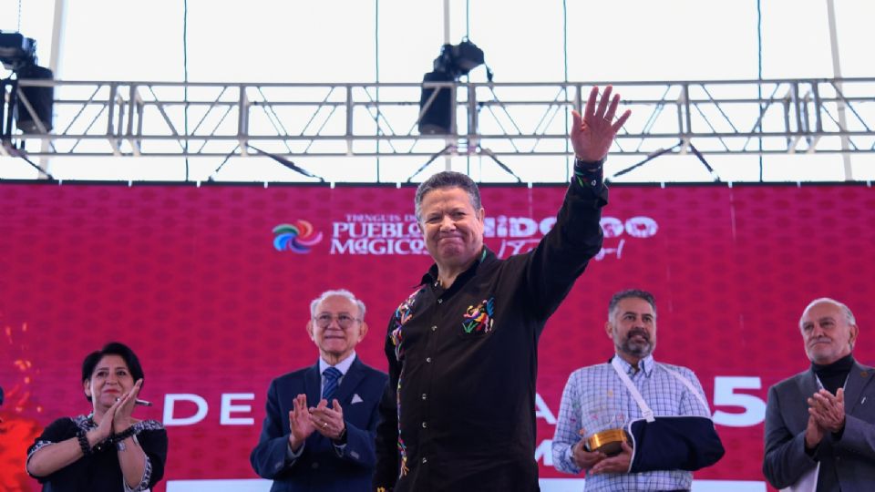 Gobernador de Hidalgo en la clausura de la 5a edición del Tianguis Nacional de Pueblos Mágicos 2023.
