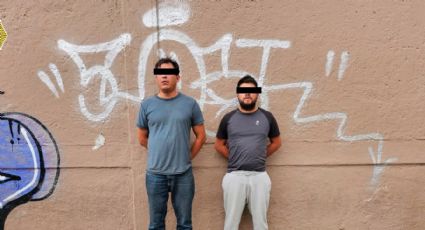 Capturan a dos que transportaban ocho bolsas de droga en la Venustiano Carranza