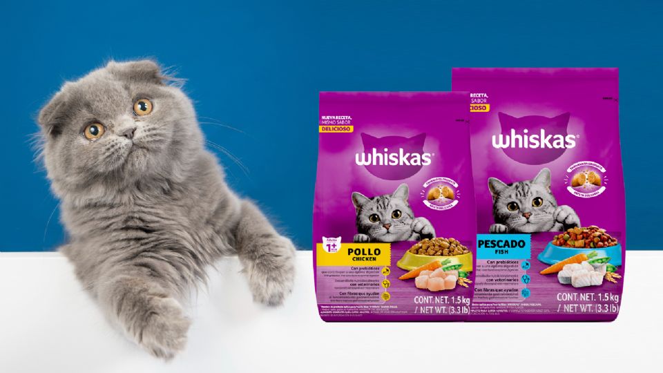 Whiskas es una marca de croquetas para gato.