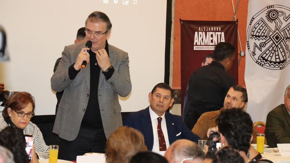 Marcelo Ebrard se reúne con Alejandro Armenta en Puebla