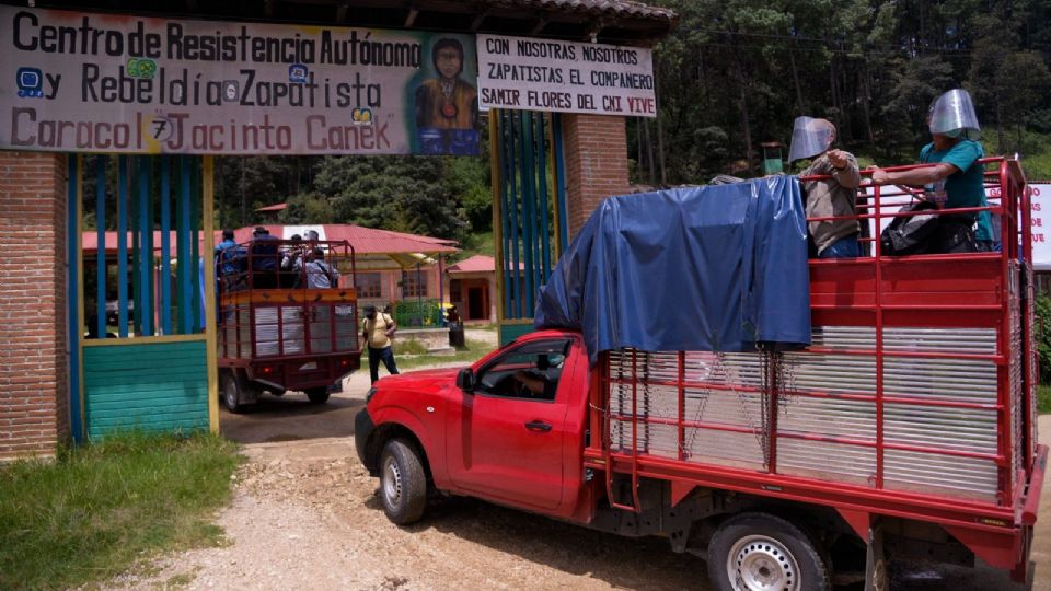 Caravana Zapatista extemporánea que viajó a Europa en 2021.