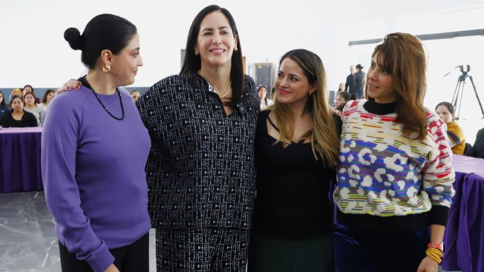 Firma Lía Limón convenio con grupo L’Oréal que beneficia a mujeres de la alcaldía.
