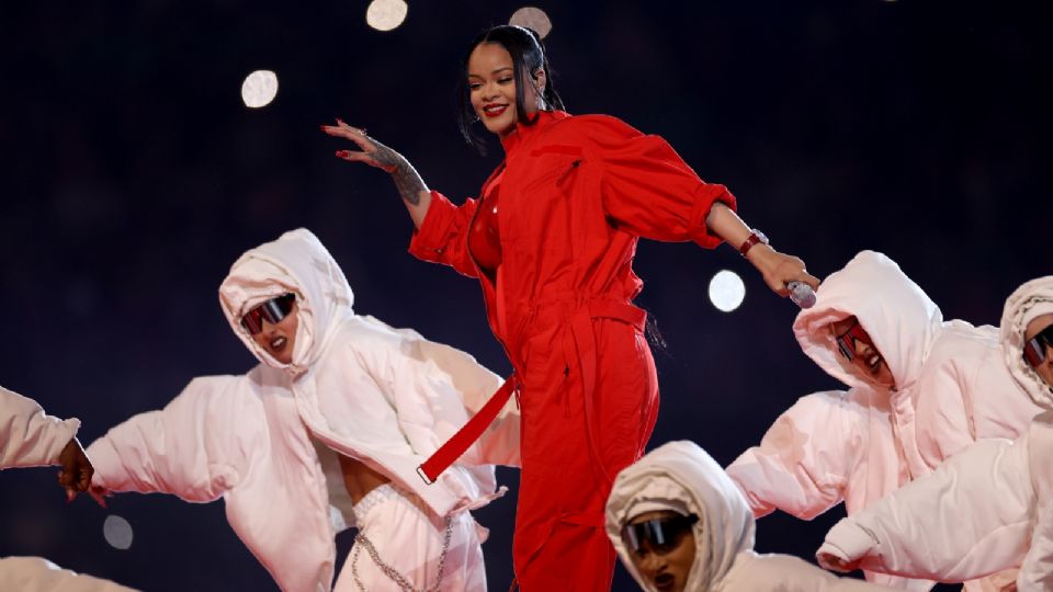 Rihanna en el medio tiempo del Super Bowl y las críticas que dejó su presentación.