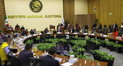 Jueza admite a trámite primer amparo contra plan 'B' de reforma electoral