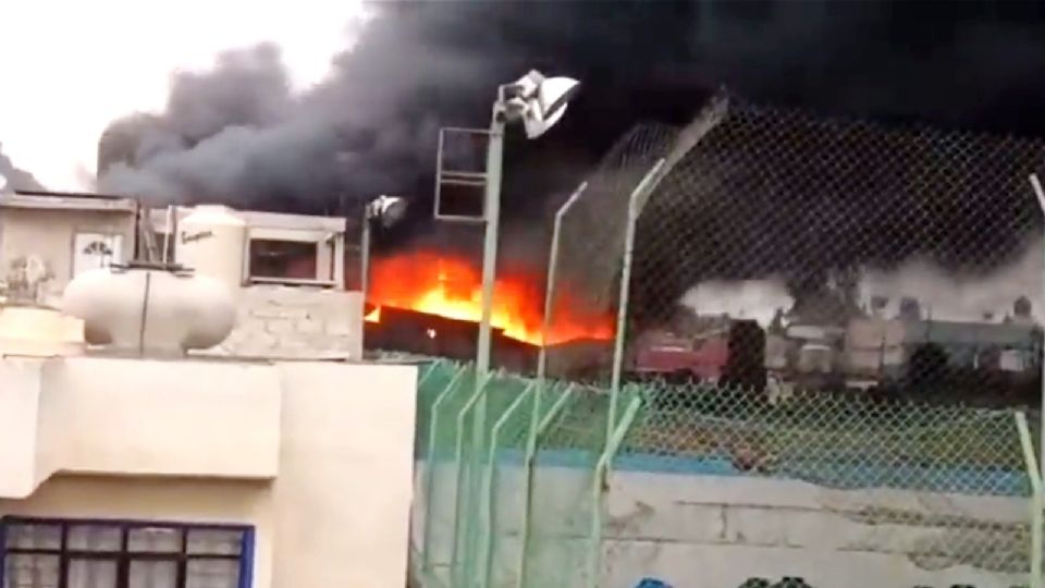 Se registró un fuerte incendio en la alcaldía Iztapalapa.