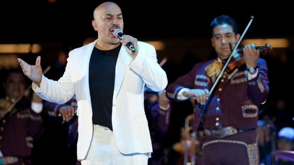 Lupillo Rivera es hospitalizado de emergencia; esto se sabe sobre su estado de salud