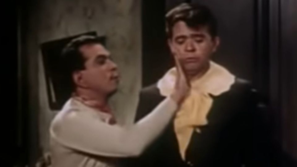 Cantinflas y Chabelo actuando en 'El Extra'.