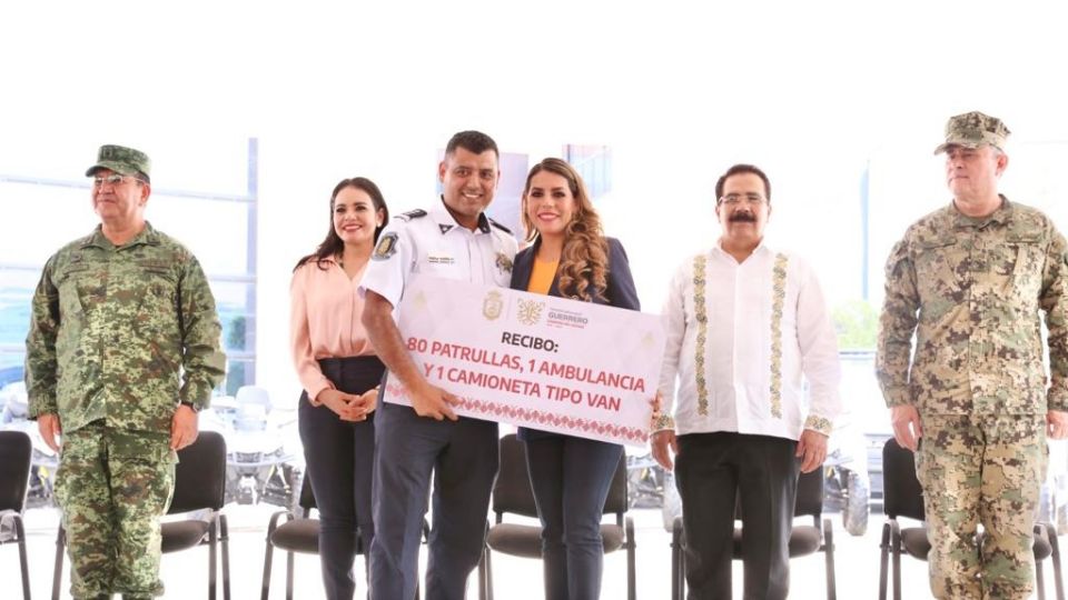 En una inversión histórica y sin precedentes la gobernadora fortalece la seguridad de Guerrero.