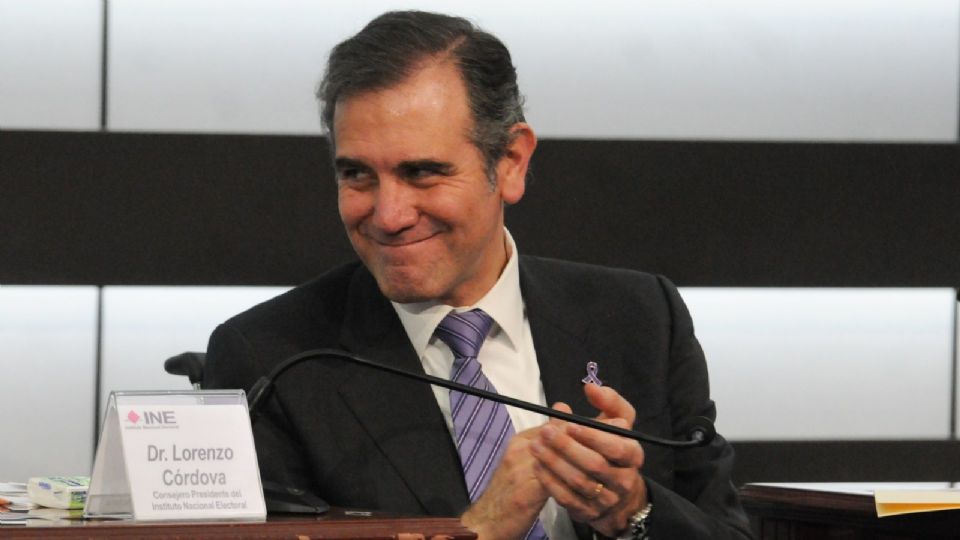 Lorenzo Córdova, presidente del INE.