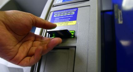 Conoce qué debes hacer si recibes un billete falso del cajero automático, según Condusef