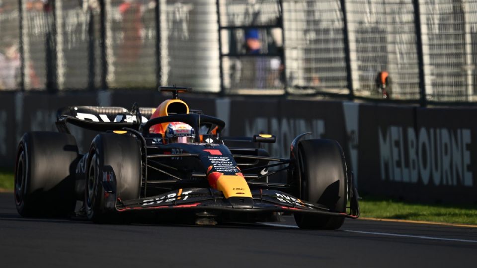 ‘Checo’ sorprende con vuelta rápida en GP de Australia y se queda con el quinto lugar.
