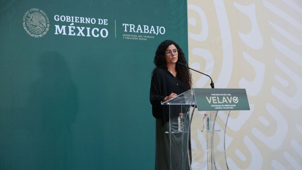 Luisa María Alcalde, secretaria del Trabajo.