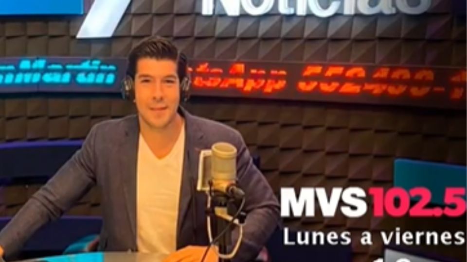 Manuel López San Martín recibe amenazas en redes sociales tras comentario en su programa de radio.