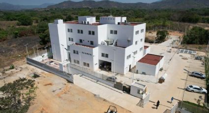 Hospital nuevo de Ayutla cuenta con 97% de avance en infraestructura