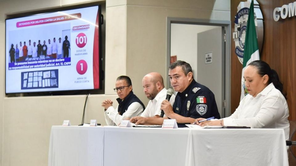 Autoridades de Quintana Roo decomisan más de 18 mil dosis de narcóticos que se vendían en las calles.