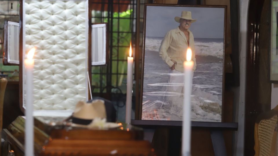 Funeral del actor Andrés García, en casa de su viuda en Acapulco, Guerrero.