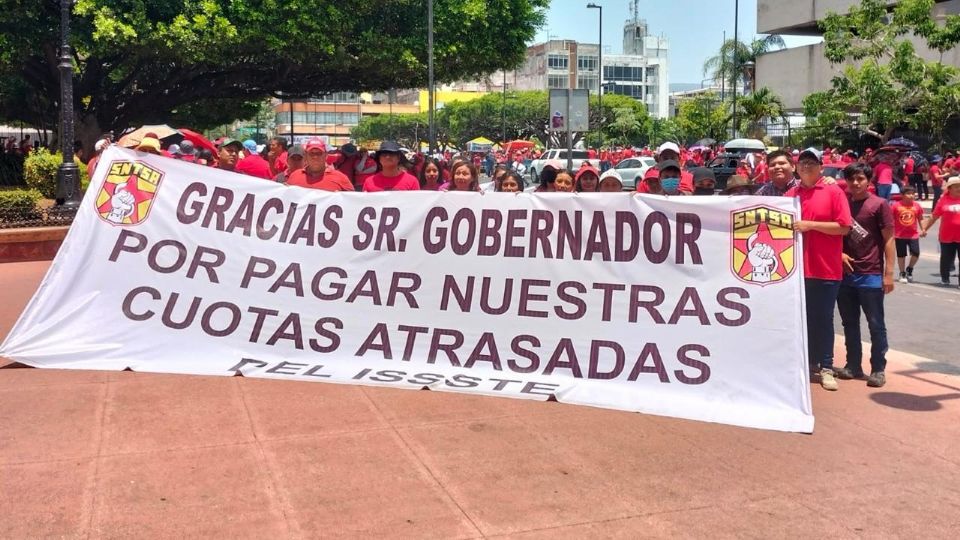 Marchó en Chiapas un contingente de las diversas secciones sindicales de Salud.