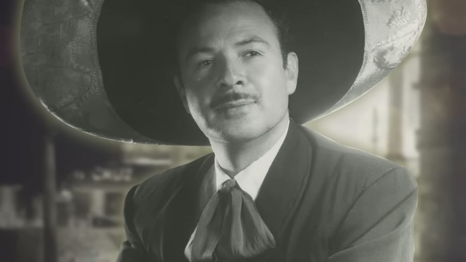 Aguilar se convirtió en un ícono de la música mexicana, especialmente en el género ranchero.