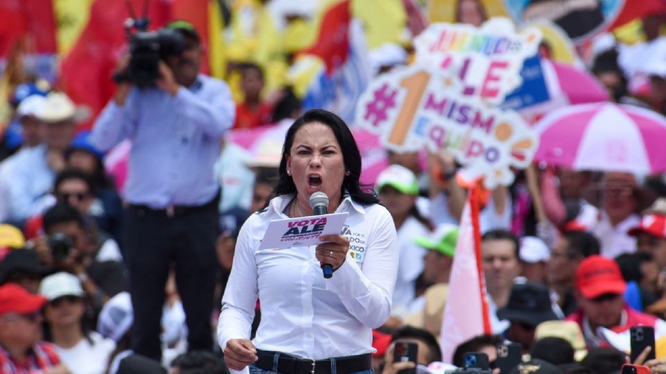 Alejandra del Moral candidata a la gubernatura del Estado de México.