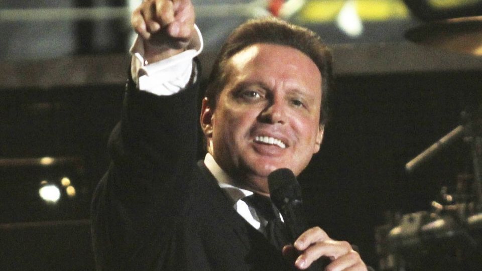 Luis Miguel.