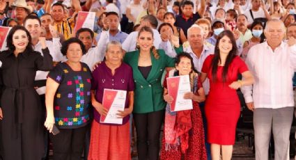 Evelyn Salgado: 247 familias son beneficiadas con la entrega gratuita de títulos de propiedad en Guerrero