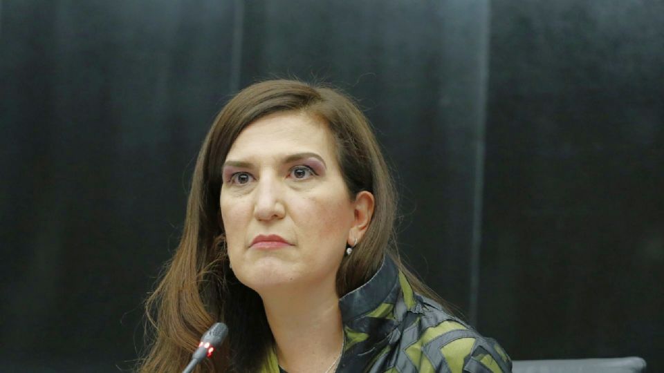 La senadora también criticó los ataques del presidente a Xóchitl Gálvez.