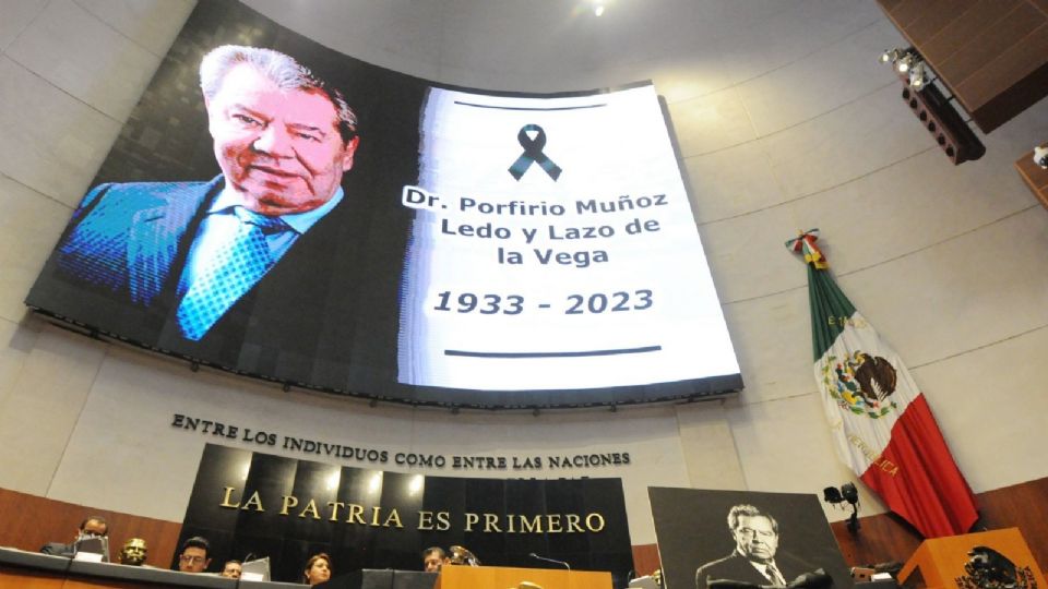 Homenaje a Porfirio Muñoz Ledo.