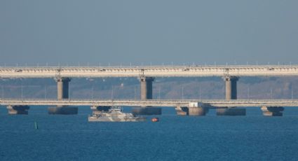 Rusia responde a ataque al puente de Crimea y amenaza con represalias