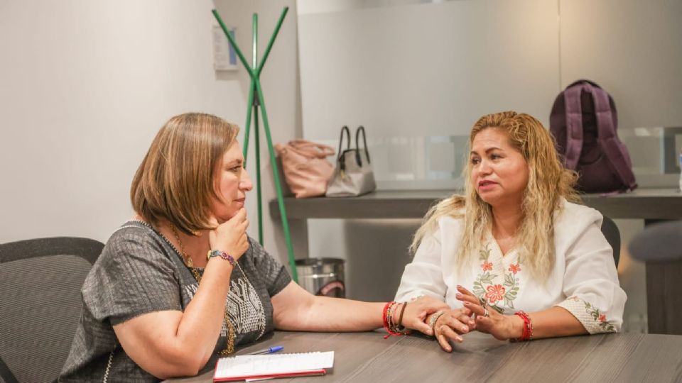 La senadora se reunió con Ceci Flores.