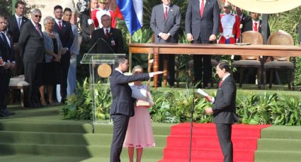 Santiago Peña asume su cargo como presidente de Paraguay; ¿quién es?