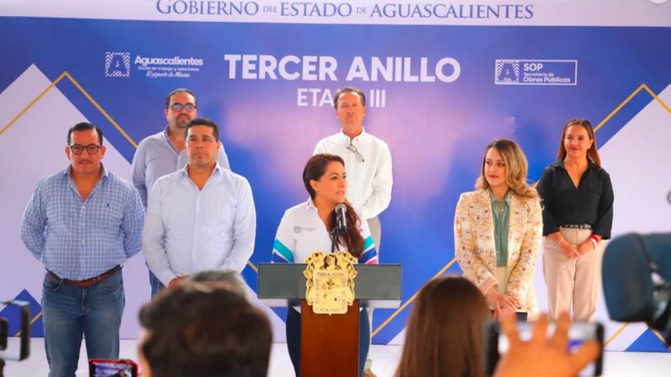 Con una inversión de 346.5 millones de pesos, la gobernadora de Aguascalientes, Tere Jiménez, entregó la 2.a etapa de rehabilitación del Tercer Anillo.