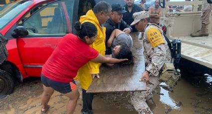 Ejército mexicano rescata a 5 personas y evacua a más de mil damnificadas por huracán Hilary