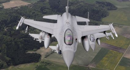 Países Bajos entrenará a pilotos de Ucrania con aviones F-16 y promete enviar más cazas