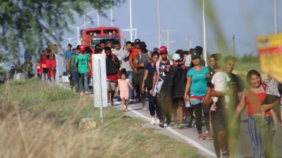 Al menos dos mil migrantes llegaron esta ciudad fronteriza para cruzar el Río Bravo hacia los Estados Unidos.