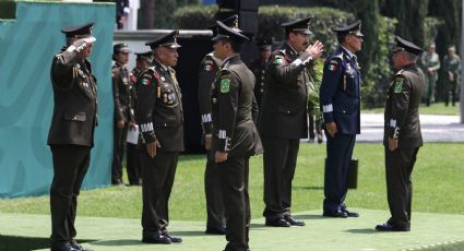 Toman protesta a funcionarios en nuevos cargos en la cúpula de la Sedena