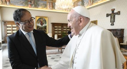 Gustavo Petro pide al papa Francisco que el Vaticano sea sede de diálogo con el ELN
