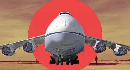 Avión Boeing 747 con motor en llamas aterriza de emergencia en aeropuerto de Miami | VIDEO