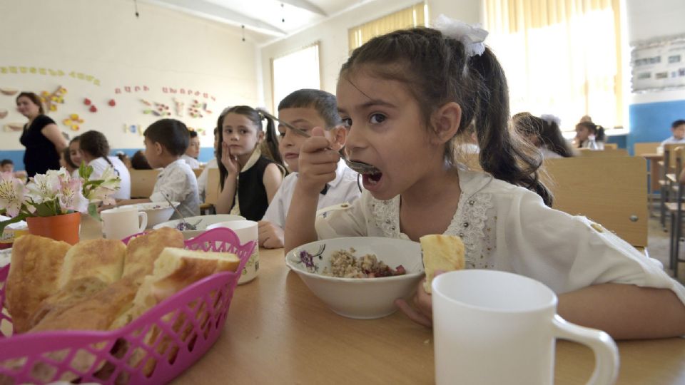 El programa 'Alimentación Escolar para el Bienestar” beneficia a estudiantes del Estado de México.