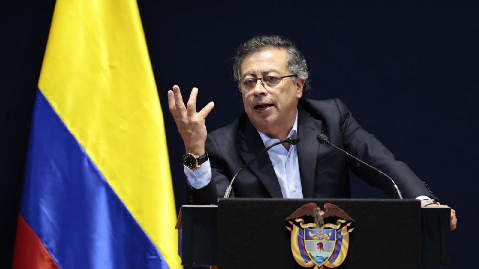 ¿Por qué Gustavo Petro relacionó la guerrilla del M-19 con Claudia Sheinbaum?