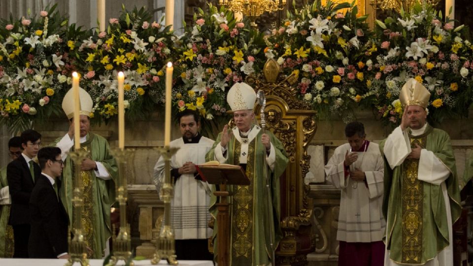 La Iglesia católica promueve la protección de la vida desde su natural concepción hasta su muerte natural.