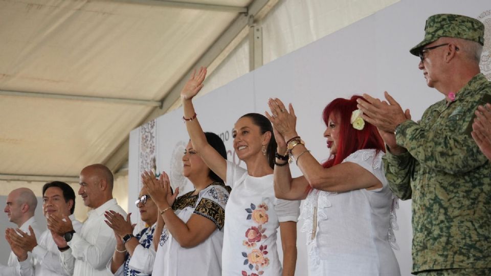 Se busca generar desarrollo con bienestar en los campos de la entidad, afirmó la Mandataria Federal.