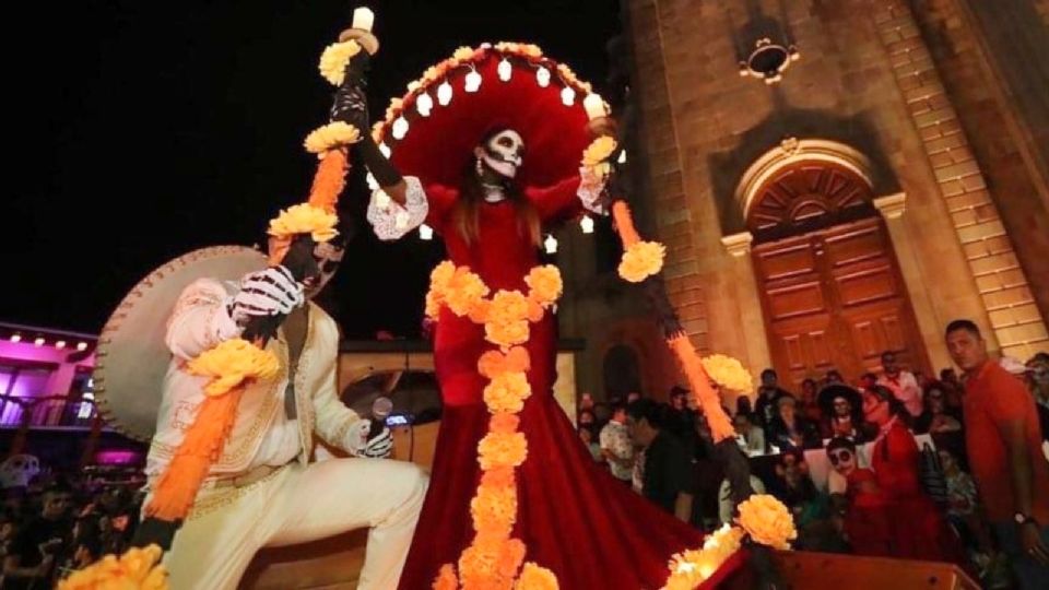 Valle de Bravo ya se alista para recibir el desfile CatrínValle en el marco del Festival de las Almas 2024.