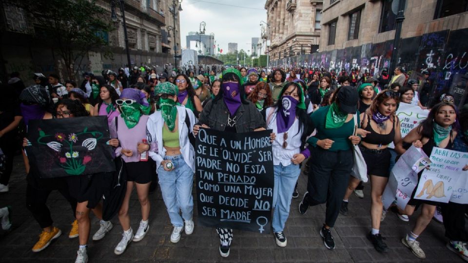 Manifestantes feministas durante el Día de acción Global por el Aborto Legal, Seguro y Gratuito.