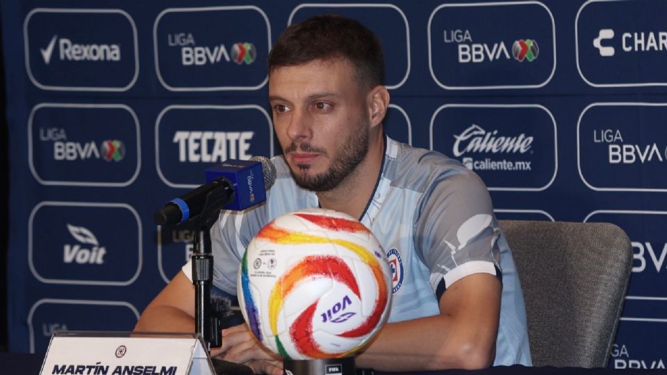 El entrenador argentino Martín Anselmi vive un presente increíble en Cruz Azul y ahora se conoció la promesa que le realizó a la plantilla del equipo.