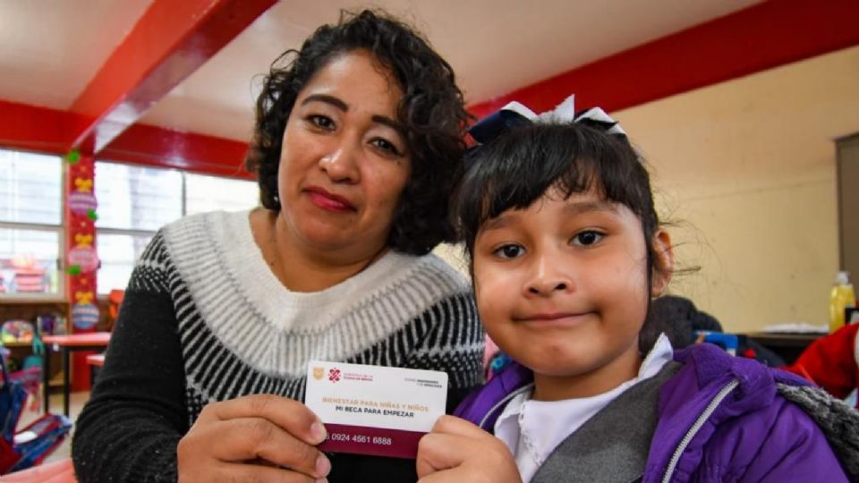 Los estudiantes de nivel preescolar, primaria, y secundaria pueden acceder a los apoyos económicos.